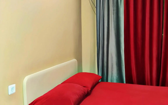 Aurora Suite in the 203rd microdistrict 4