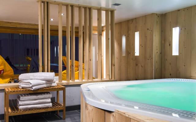 Hôtel Les Roches Fleuries