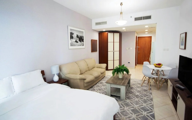 Key Host - Crescent Tower