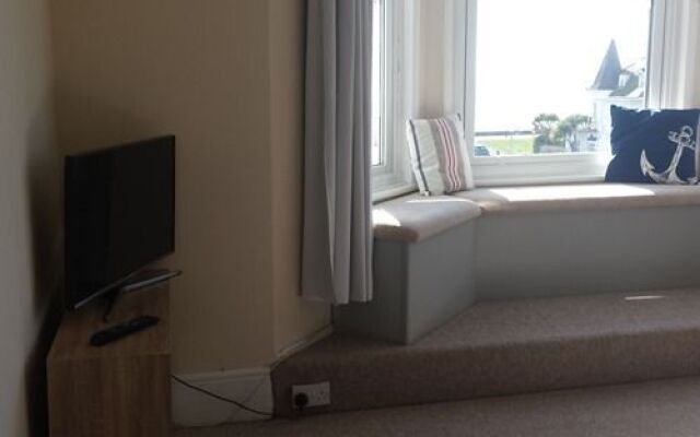 East Beach Apartment