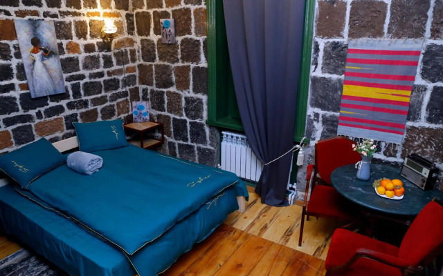 Onoyi Tun Guest House