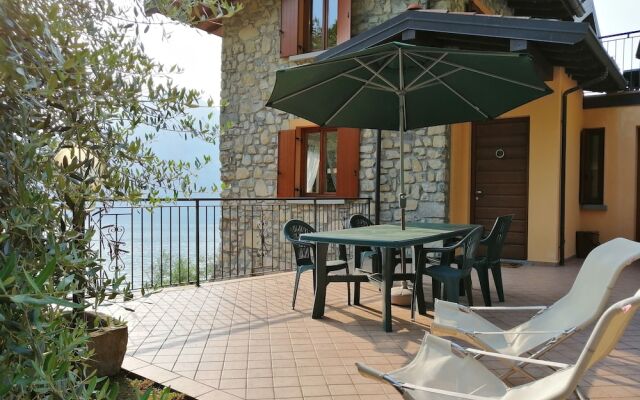 IseoLakeRental - La Stallina