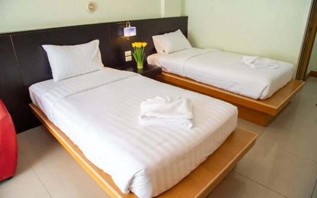 Patong Eyes Hotel