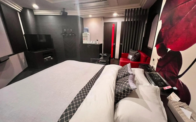 Hotel Crystal Gate Nagoya (Adult Only)