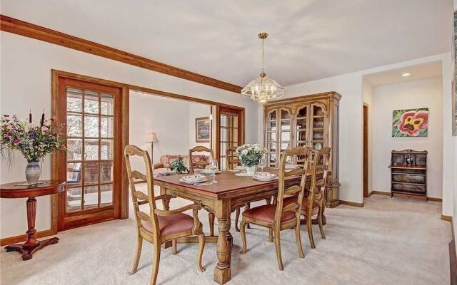 2542 Boreas Pass Private Home with Hot Tub