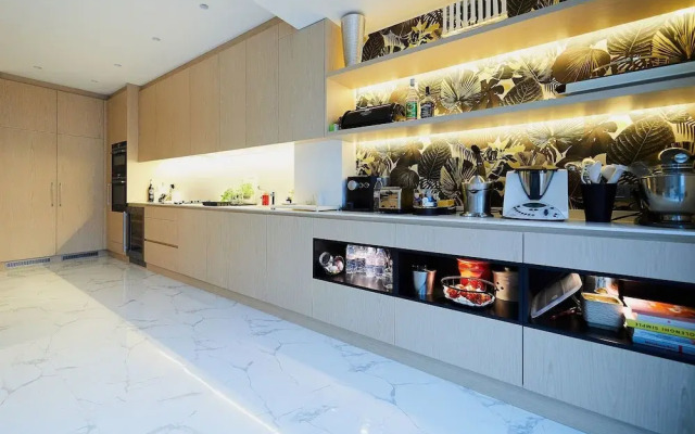Suites 124