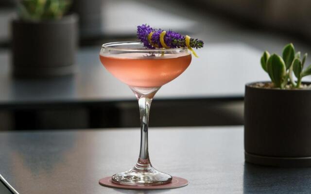 AC Hotel by Marriott Bethesda Downtown