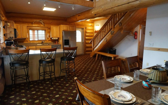 Salmon Catcher Lodge