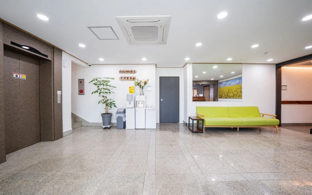 Yangyang Yuchaekkotyanggicheoreom