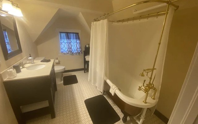 Janssen Park Place B&B