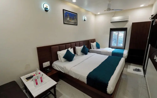 Hotel Samrat
