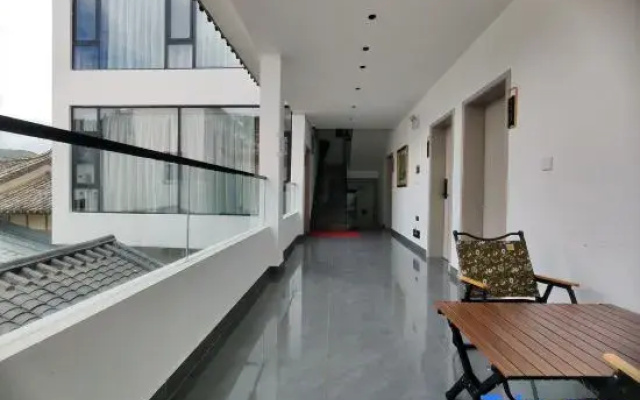 Dali Double Corridor Canger Cloud Hostel