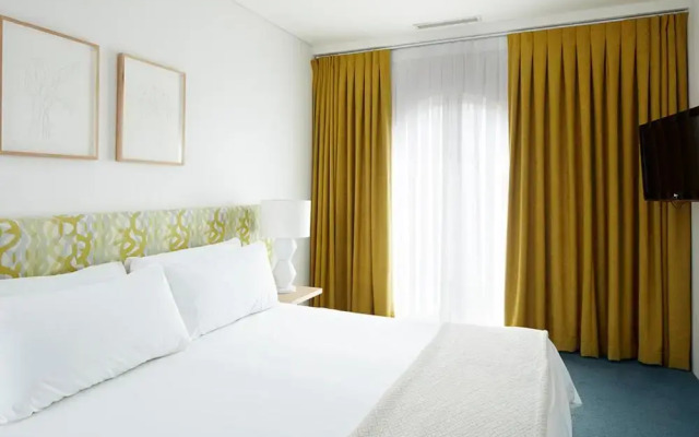 Hotel Ravesis