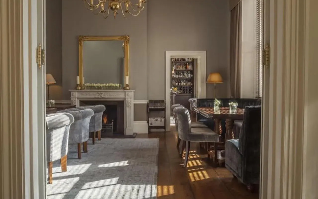 Roseate House London