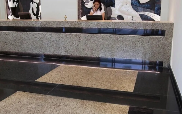 Sunhill Centro Hotel