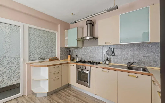 Premium Apartment With Patio