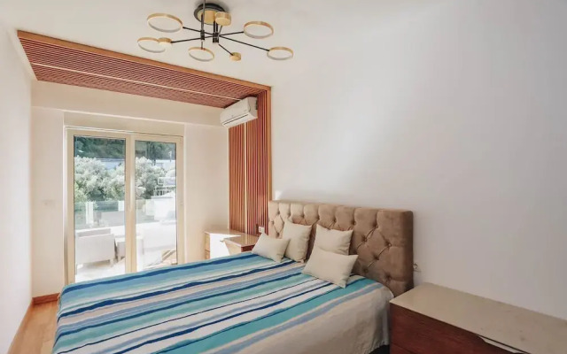 Vitodolska Luxury Penthouse