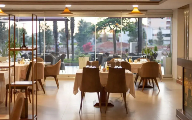 Vlora International