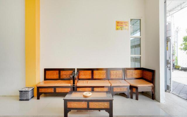 OYO 3705 Orchid Family Residence
