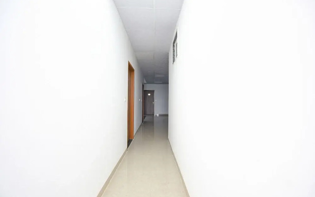Fabhotel K2 Residency