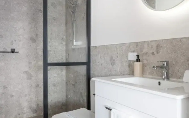City Centre Apartment on Hanover - Studio 1