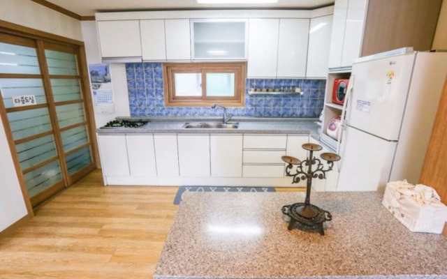 Cheongdo Sarabogi Pension