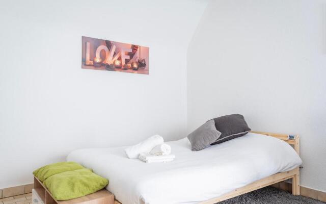 Petit Cronenbourg - GOLDEN TREE - WIFI - 5 min gare de Strasbourg