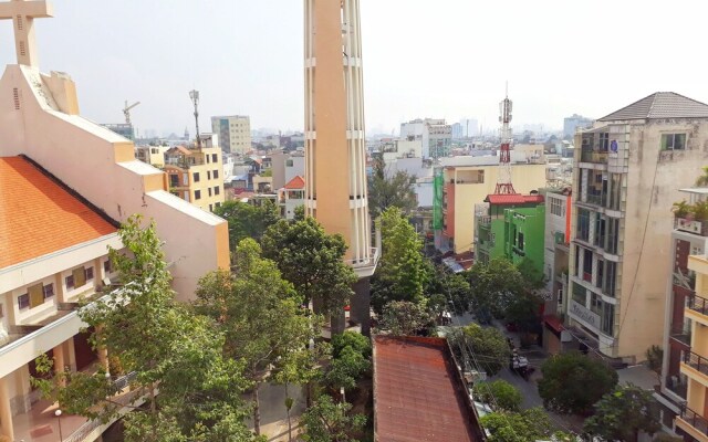 Airstar Apartment