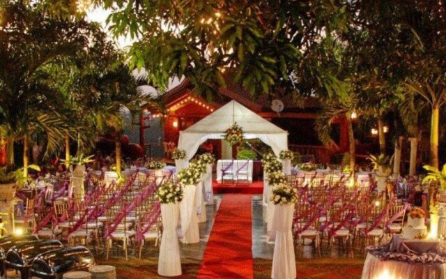 Loreland Farm Resort