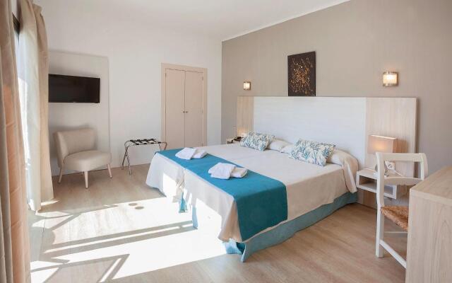 Petit Garden Hotel by Flacalco