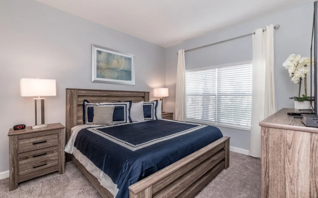 Classic 4 Bed 3 Ba Champions Gate