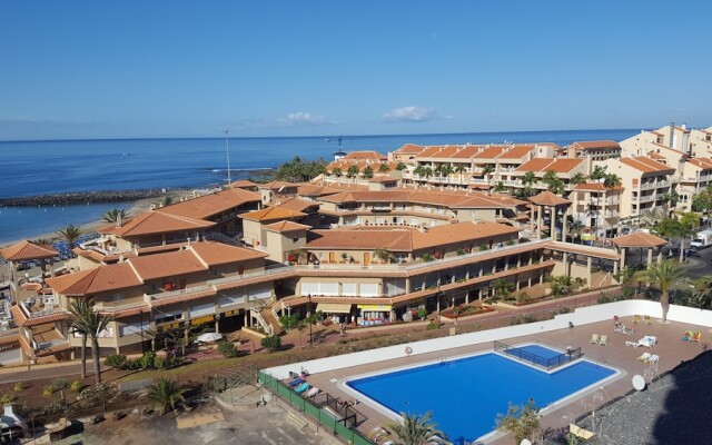 Apartment on Playa Las Vistas