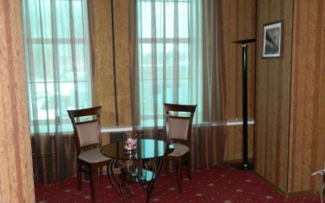 Hotel Izumrudniy Gorod