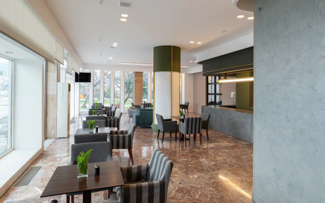Nestos Hotel
