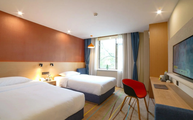 ibis Styles Chengdu American Center Hotel
