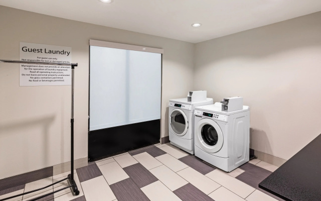 Holiday Inn Express & Suites Austin NW - Lakeway by IHG