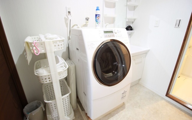 Mansion Kawata – Guest Rooms – Osaka