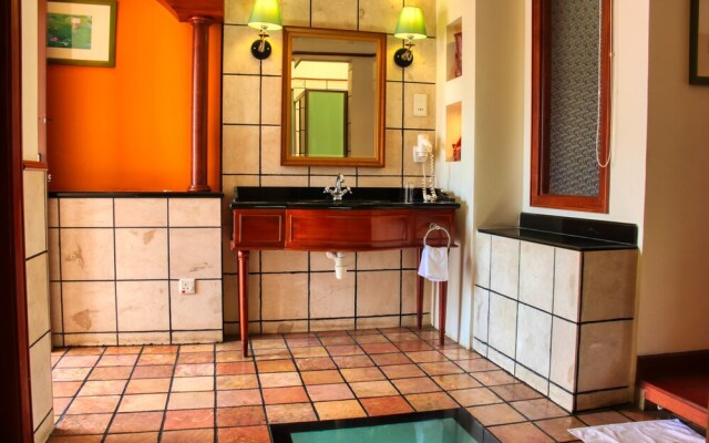 AlexaPD Private Water Chalets