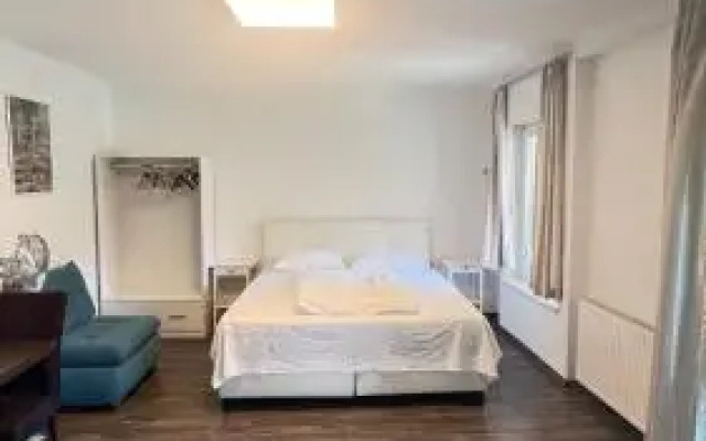Apartment Zhang
