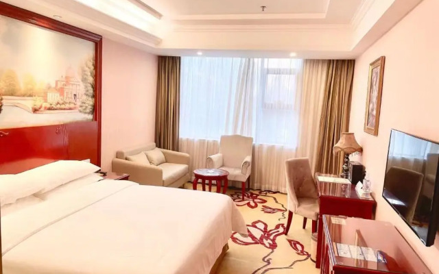 Vienna Hotel Shenzhen Baoan Xinan