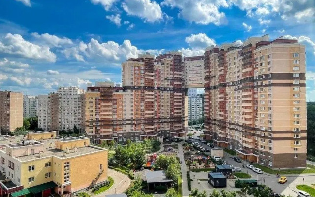 Apartments on Stroiteley street 5