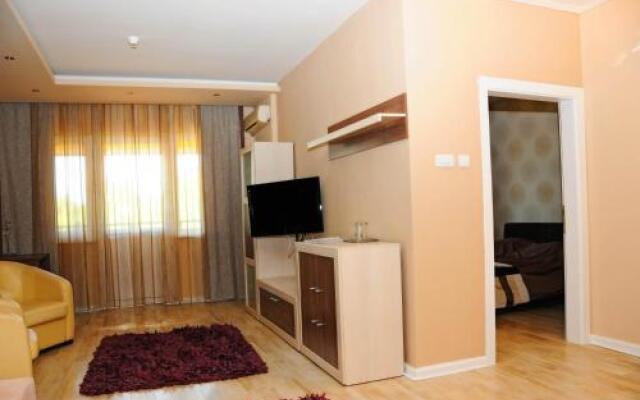 Hotel Aqua Panon