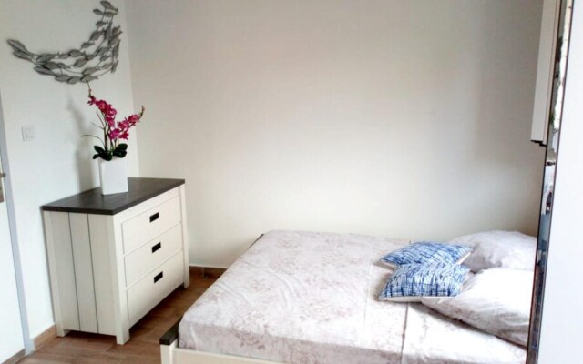 Bungalow With in Le Gosier With Pool Access Enclosed Gar