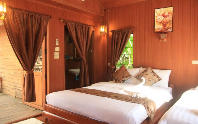 Pai Treehouse Resort