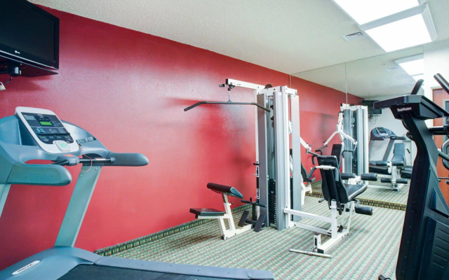 Quality Inn & Suites Airport