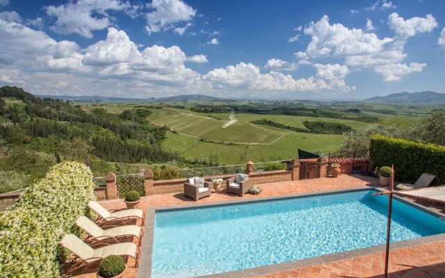 Peccioli Villa Retreat