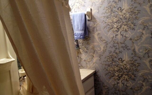 Annabelle Bed and Breakfast