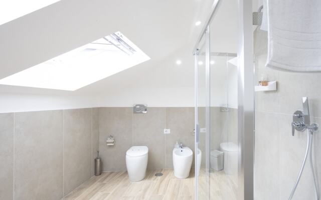 Giuly Suites & Rooms
