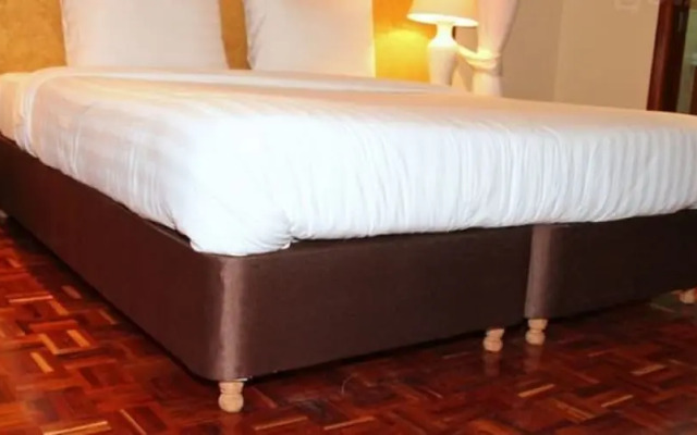 Elsa Hotel