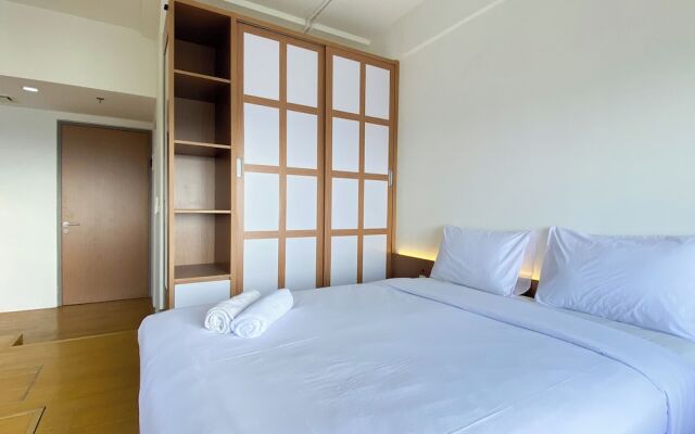 Nice And Cozy Studio Apartment At Vasanta Innopark